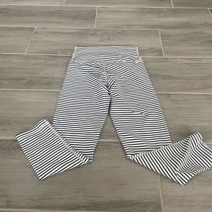 DYI Striped Leggings Crop Small